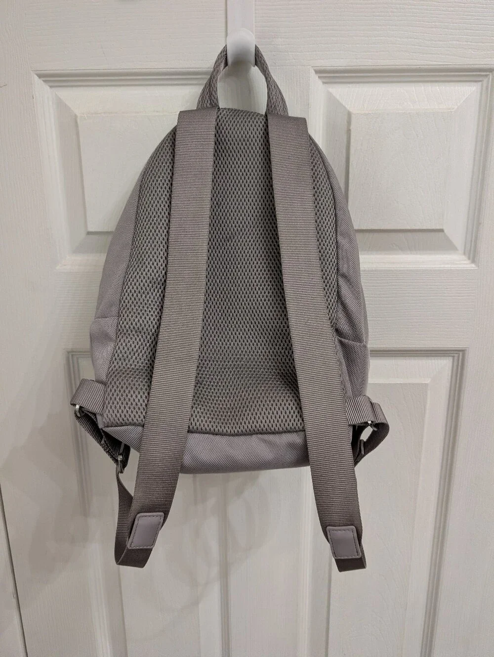 Lululemon Everywhere Backpack 5L Dark Chrome Gray